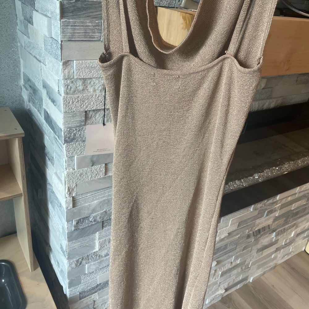 superdown Gold Backless Dress - Picture 2 of 4